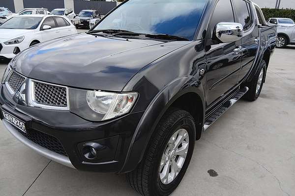 2013 Mitsubishi Triton GLX-R MN 4X4