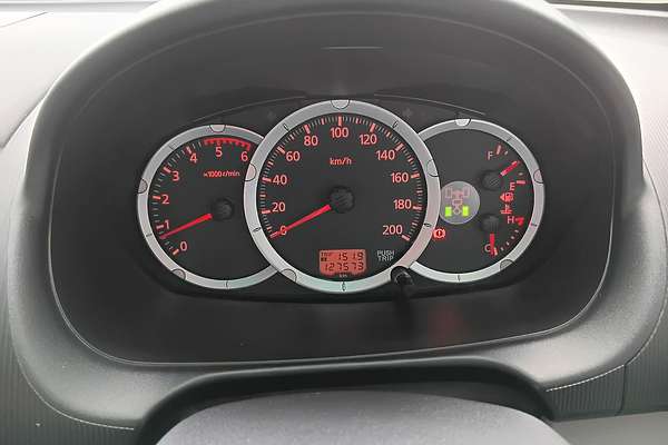 2013 Mitsubishi Triton GLX-R MN 4X4