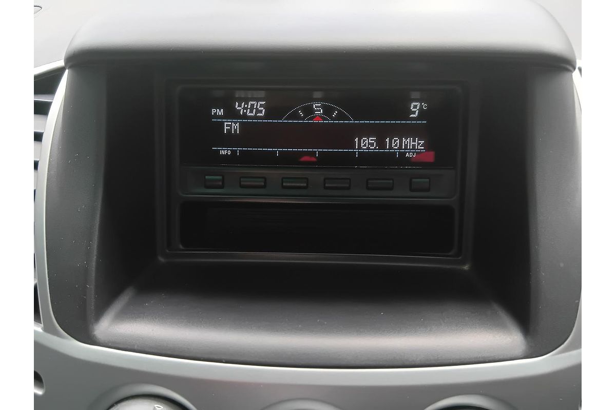 2013 Mitsubishi Triton GLX-R MN 4X4