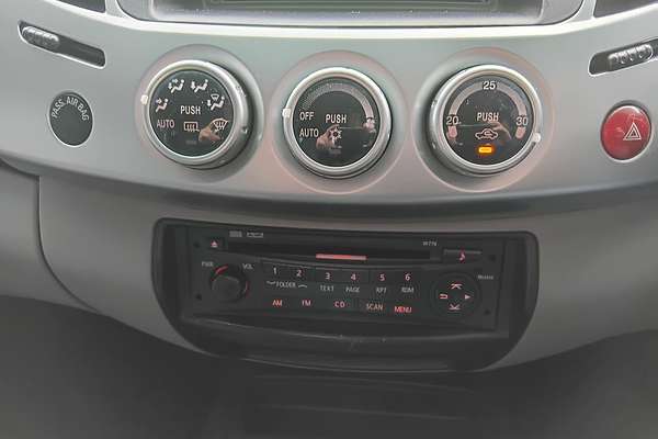 2013 Mitsubishi Triton GLX-R MN 4X4