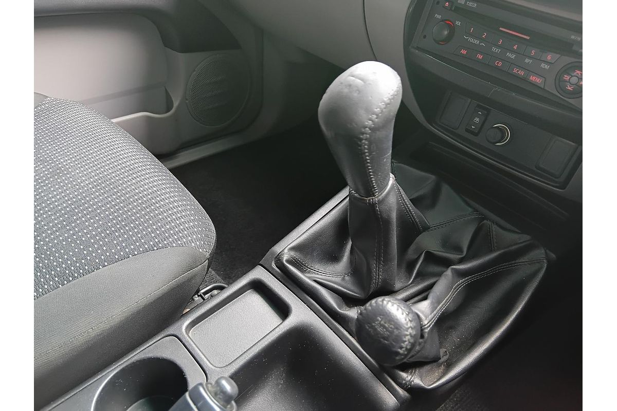 2013 Mitsubishi Triton GLX-R MN 4X4