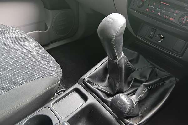 2013 Mitsubishi Triton GLX-R MN 4X4