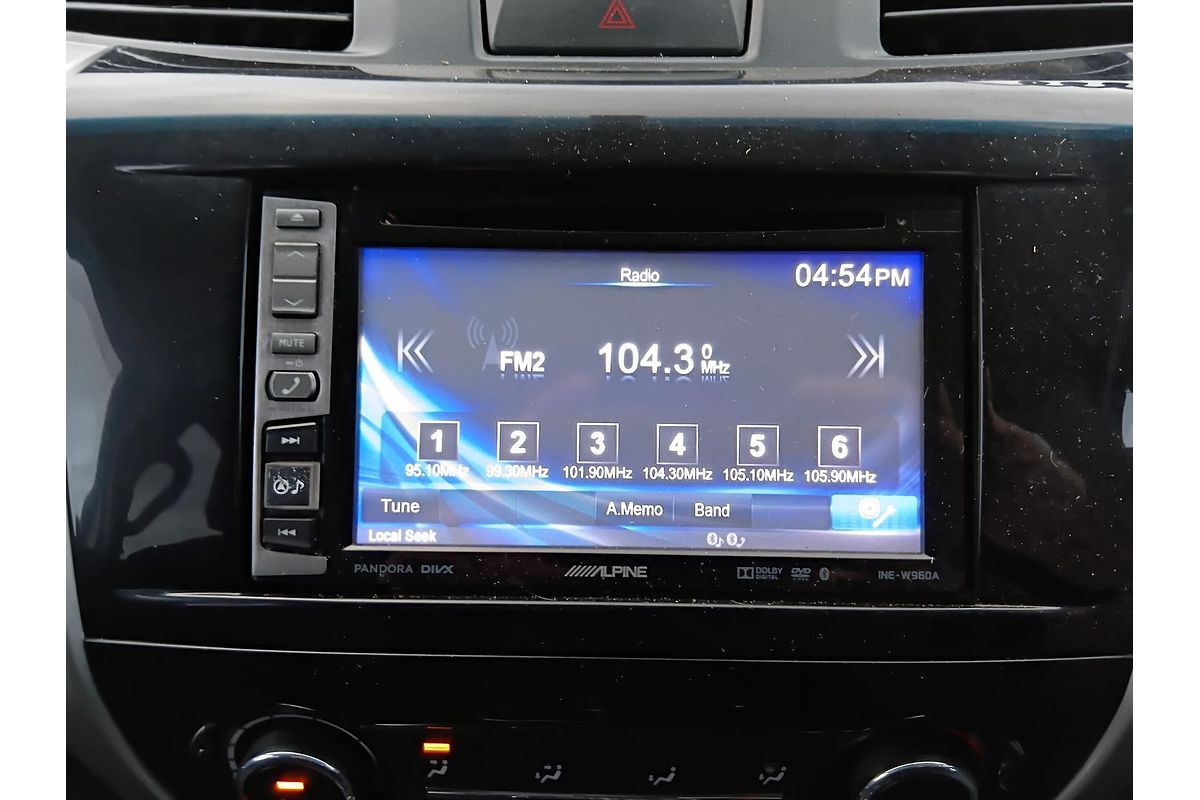 2015 Nissan Navara ST D23 4X4