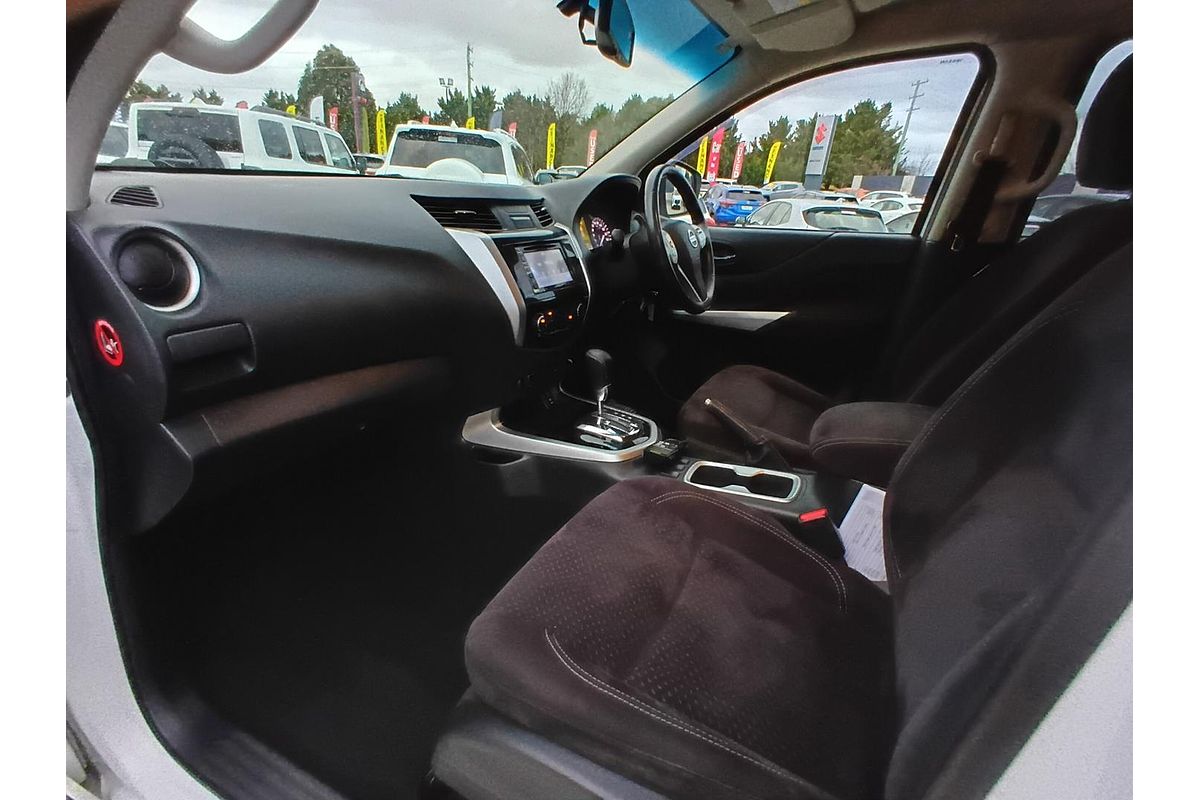 2015 Nissan Navara ST D23 4X4