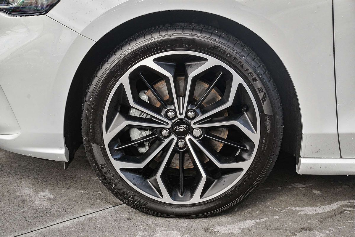 2019 Ford Focus ST-Line SA