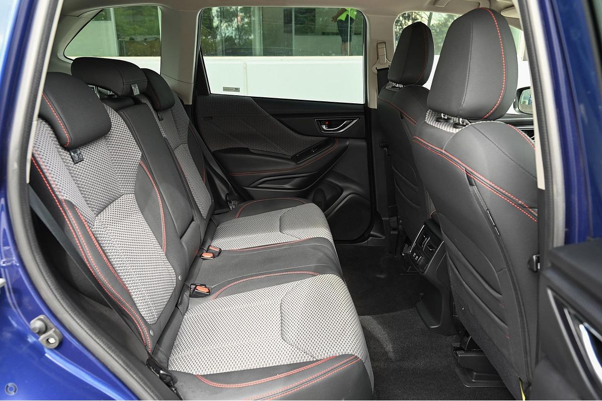 2023 Subaru Forester 2.5i Sport S5