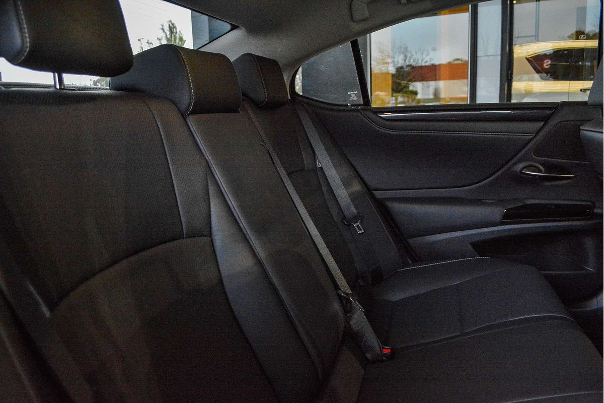 2024 Lexus ES ES300h Luxury AXZH10R