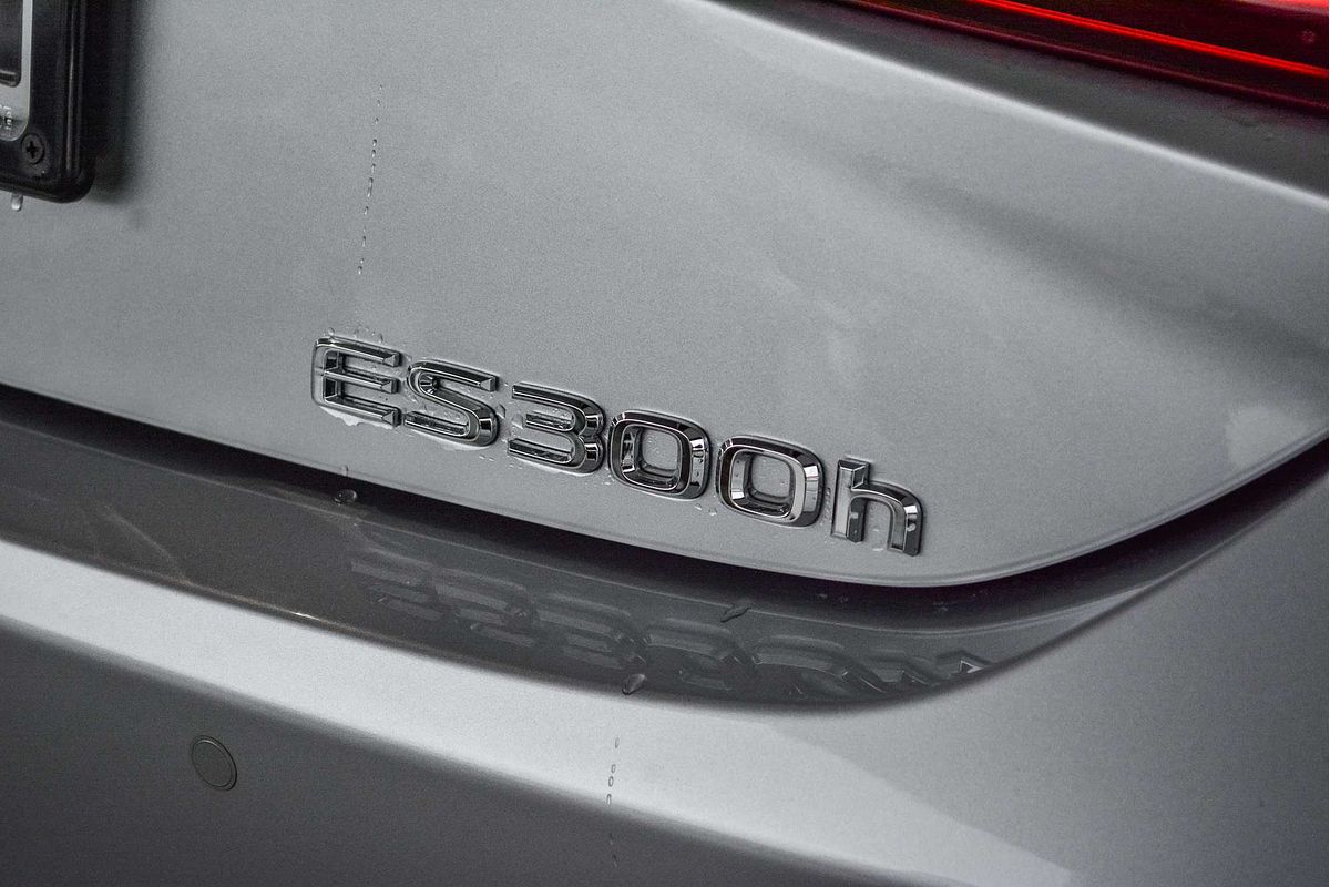 2024 Lexus ES ES300h Luxury AXZH10R