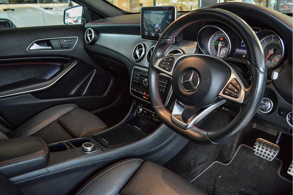 2016 Mercedes-Benz GLA-Class GLA250 X156