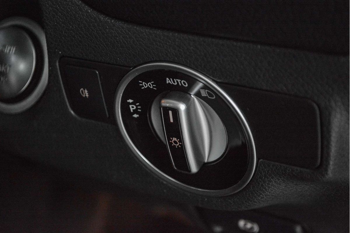 2016 Mercedes-Benz GLA-Class GLA250 X156