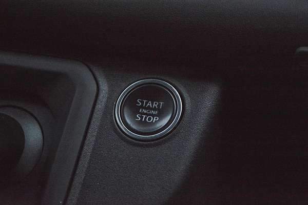2022 Land Rover Defender 90 P525 V8 L663