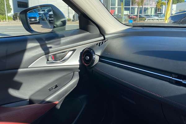 2017 Mazda CX-3 sTouring DK