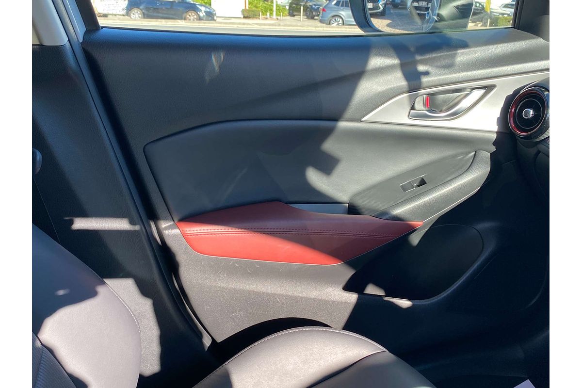 2017 Mazda CX-3 sTouring DK