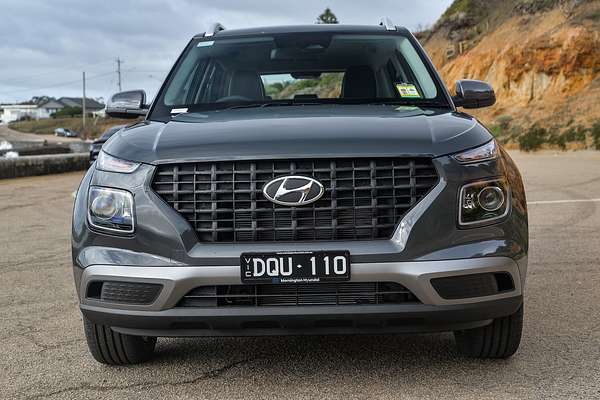 2025 Hyundai Venue Active QX.V5