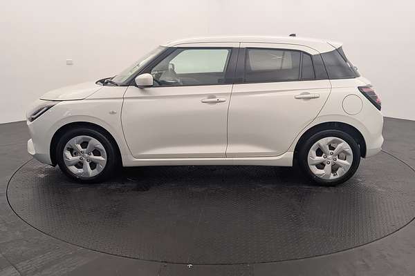 2025 Suzuki Swift Hybrid Plus UZ