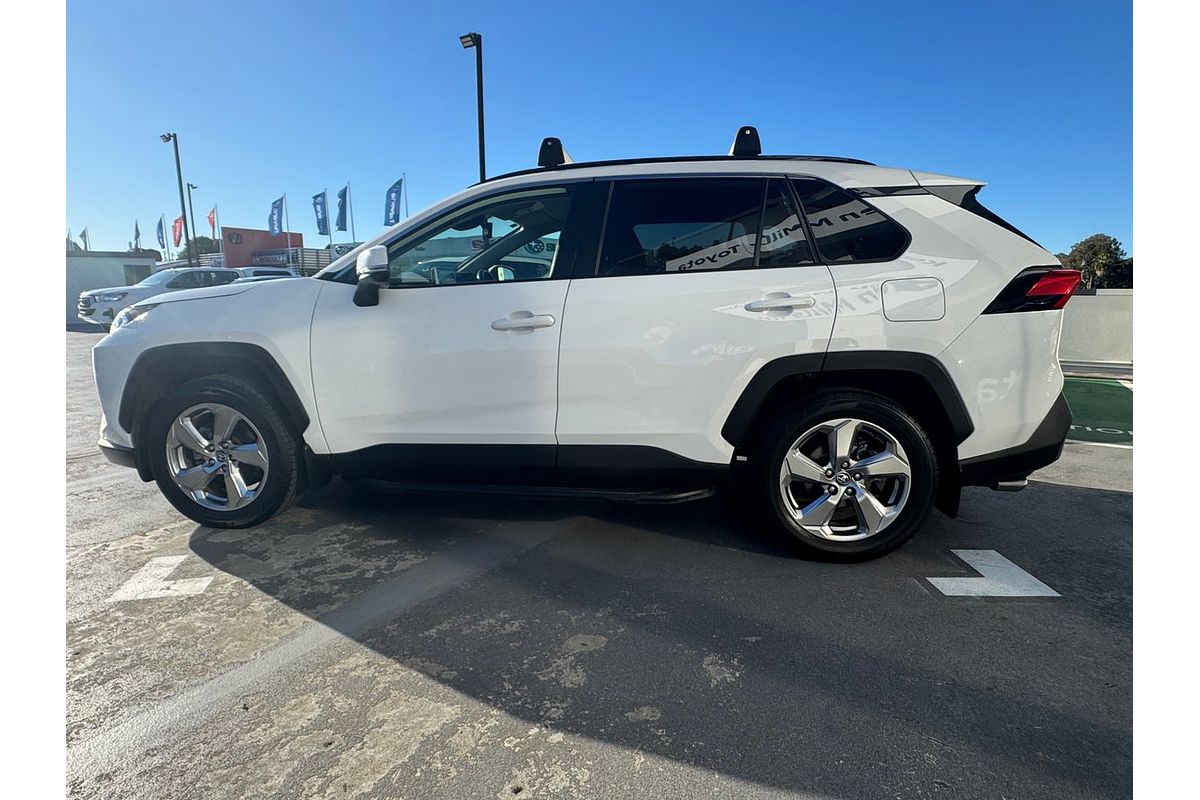2020 Toyota RAV4 GXL AXAH52R