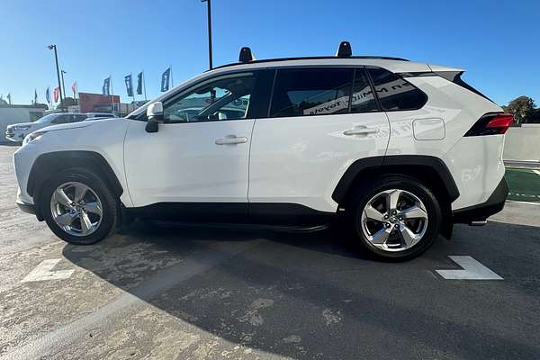 2020 Toyota RAV4 GXL AXAH52R