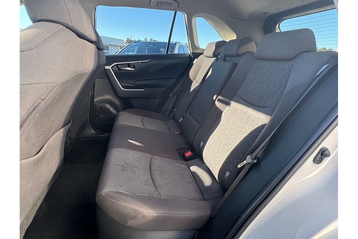 2020 Toyota RAV4 GXL AXAH52R