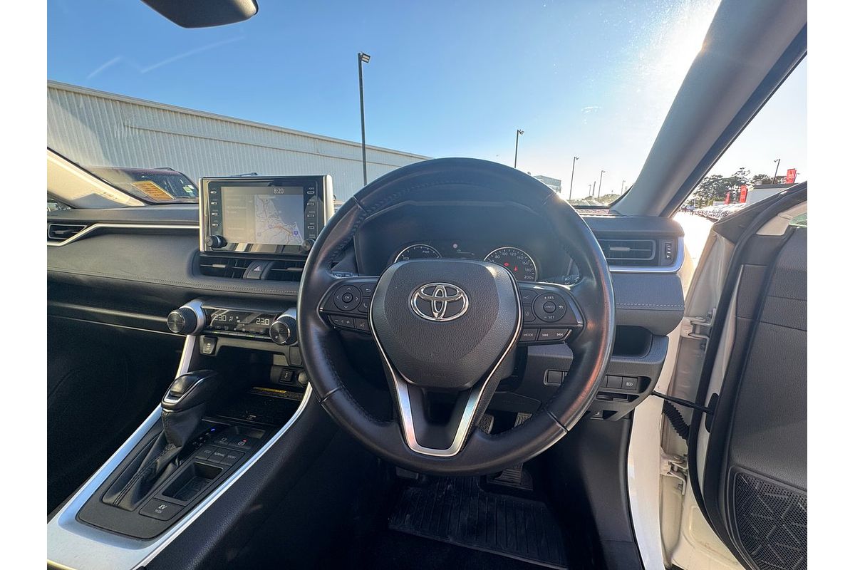 2020 Toyota RAV4 GXL AXAH52R
