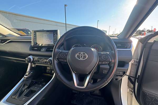 2020 Toyota RAV4 GXL AXAH52R