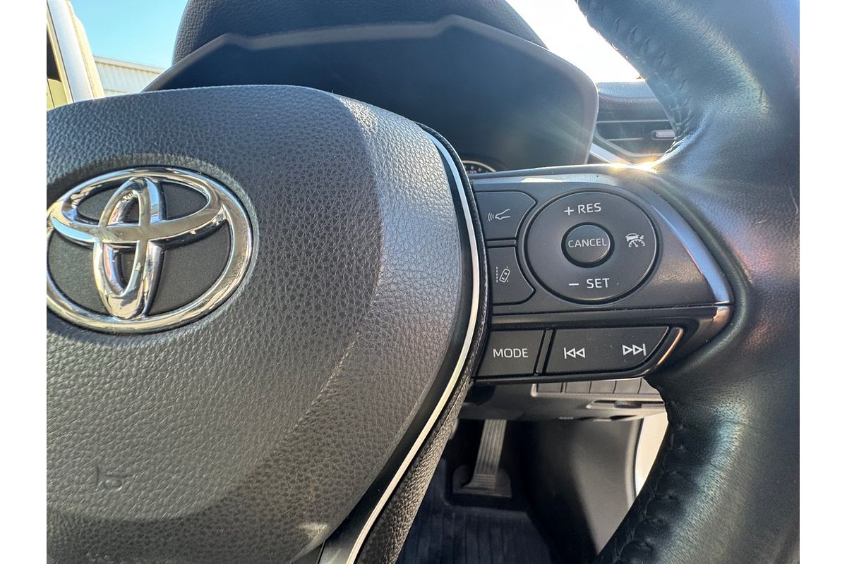 2020 Toyota RAV4 GXL AXAH52R
