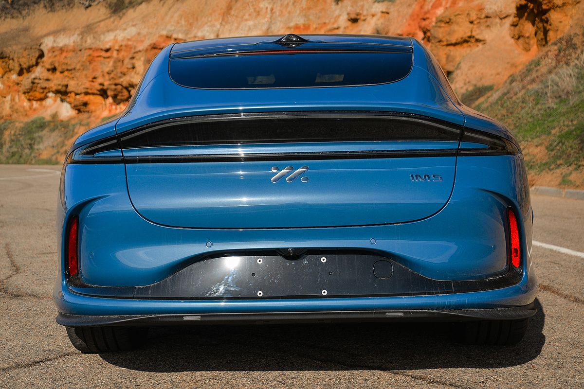 2025 MG IM5 Performance P12L