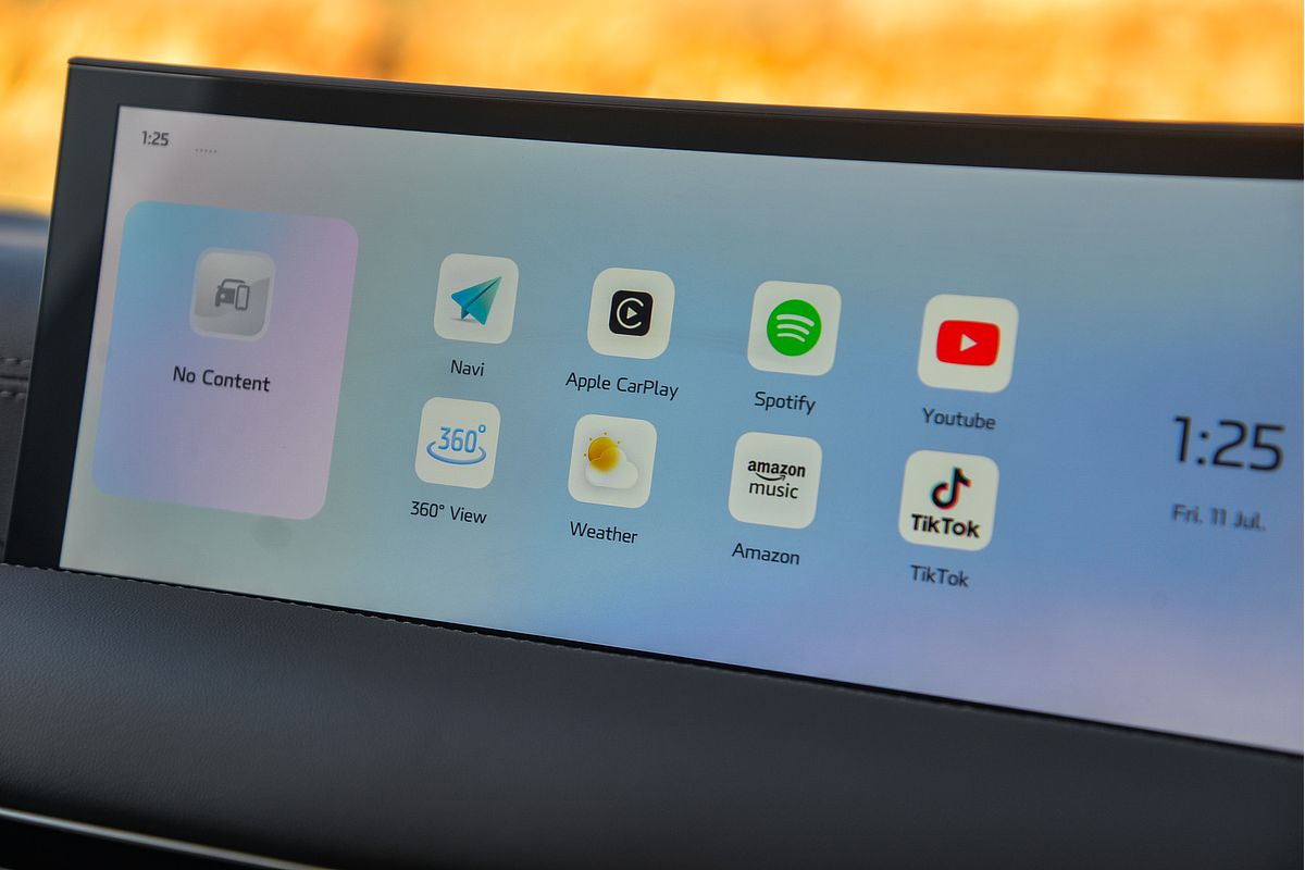 2025 MG IM5 Performance P12L