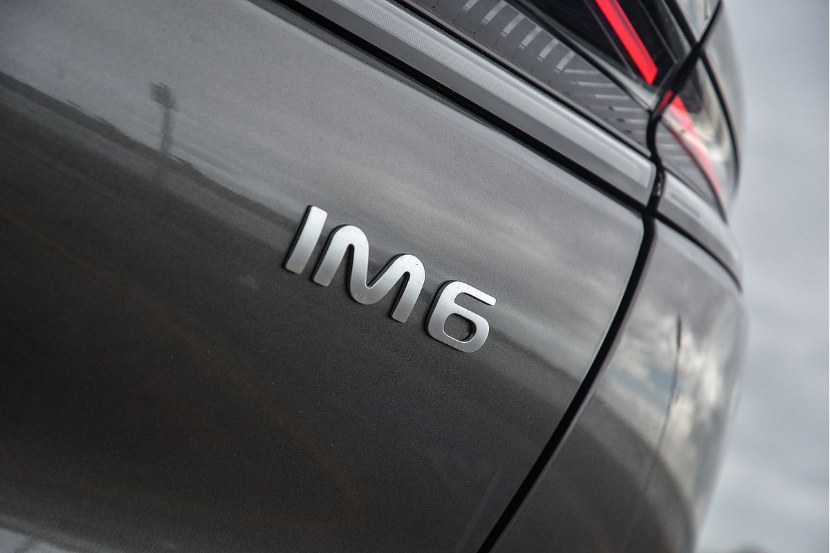 2025 MG IM6 Performance S12L