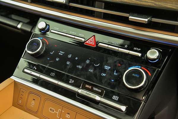 2025 Hyundai Santa Fe Hybrid Calligraphy MX5.V1