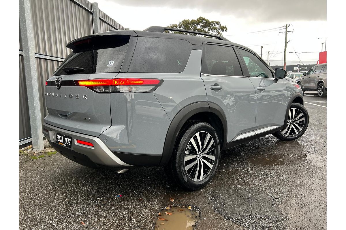 2024 Nissan Pathfinder Ti-L R53