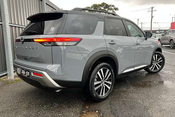 2024 Nissan Pathfinder Ti-L R53