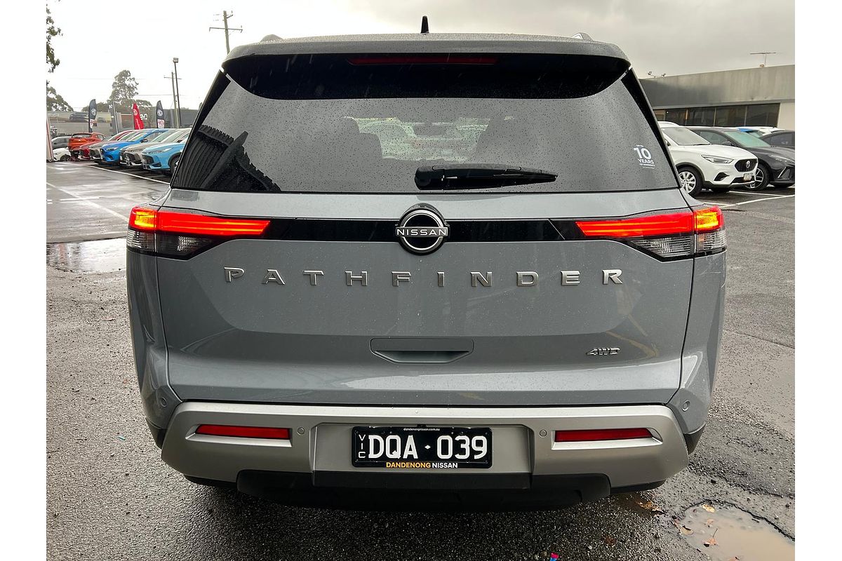 2024 Nissan Pathfinder Ti-L R53