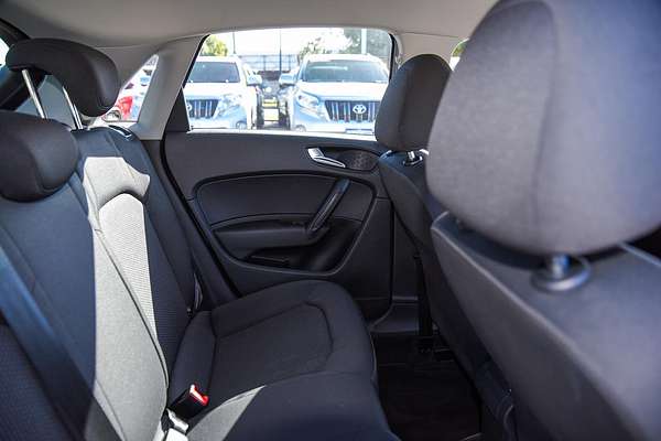 2014 Audi A1 Attraction 8X