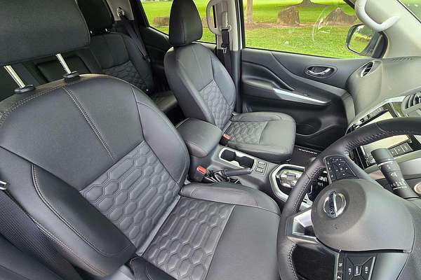 2024 Nissan Navara ST-X D23 4X4