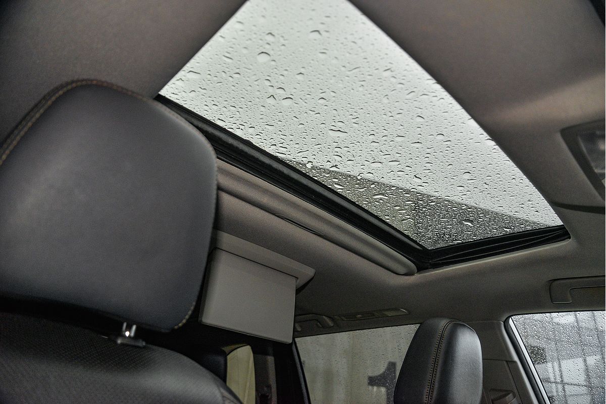 2015 Toyota Kluger Grande GSU55R