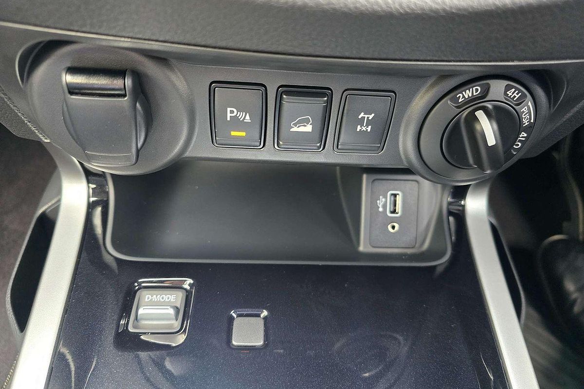 2024 Nissan Navara ST-X D23 4X4