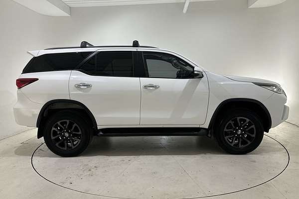 2015 Toyota Fortuner GXL GUN156R