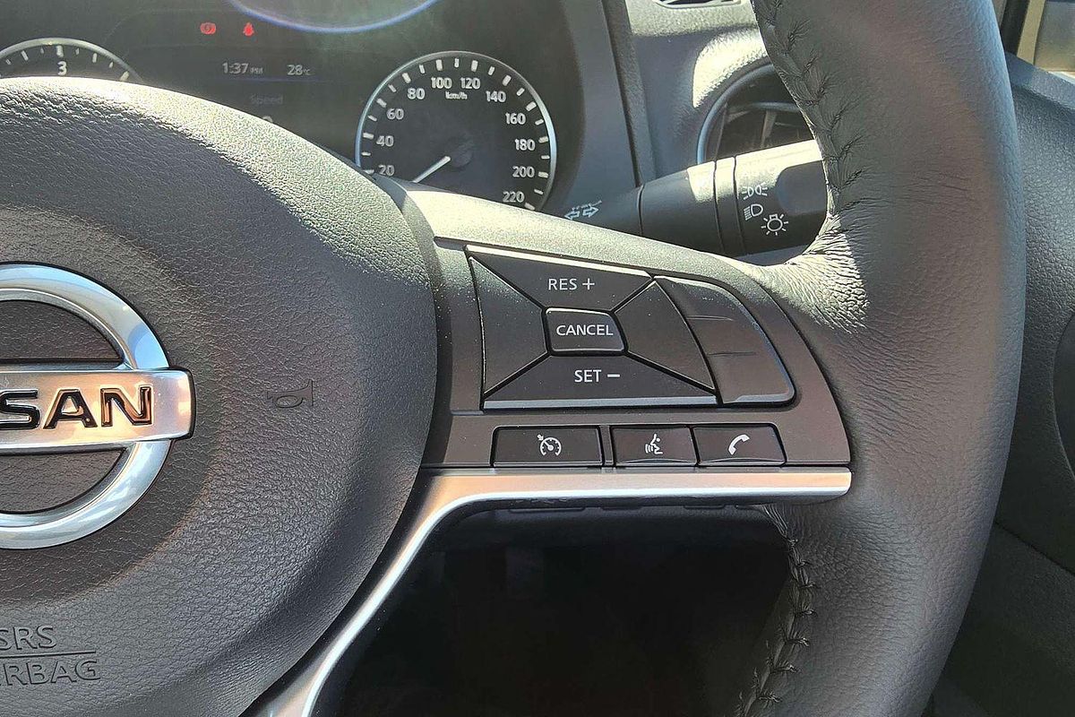 2024 Nissan Navara ST-X D23 4X4