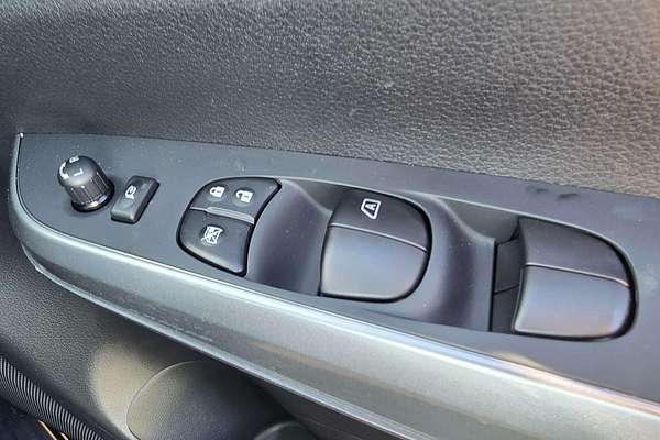 2024 Nissan Navara ST-X D23 4X4