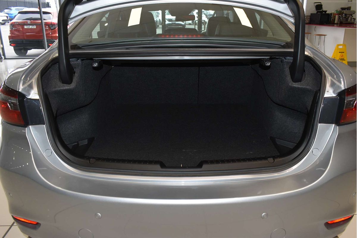2019 Mazda 6 Touring GL Series