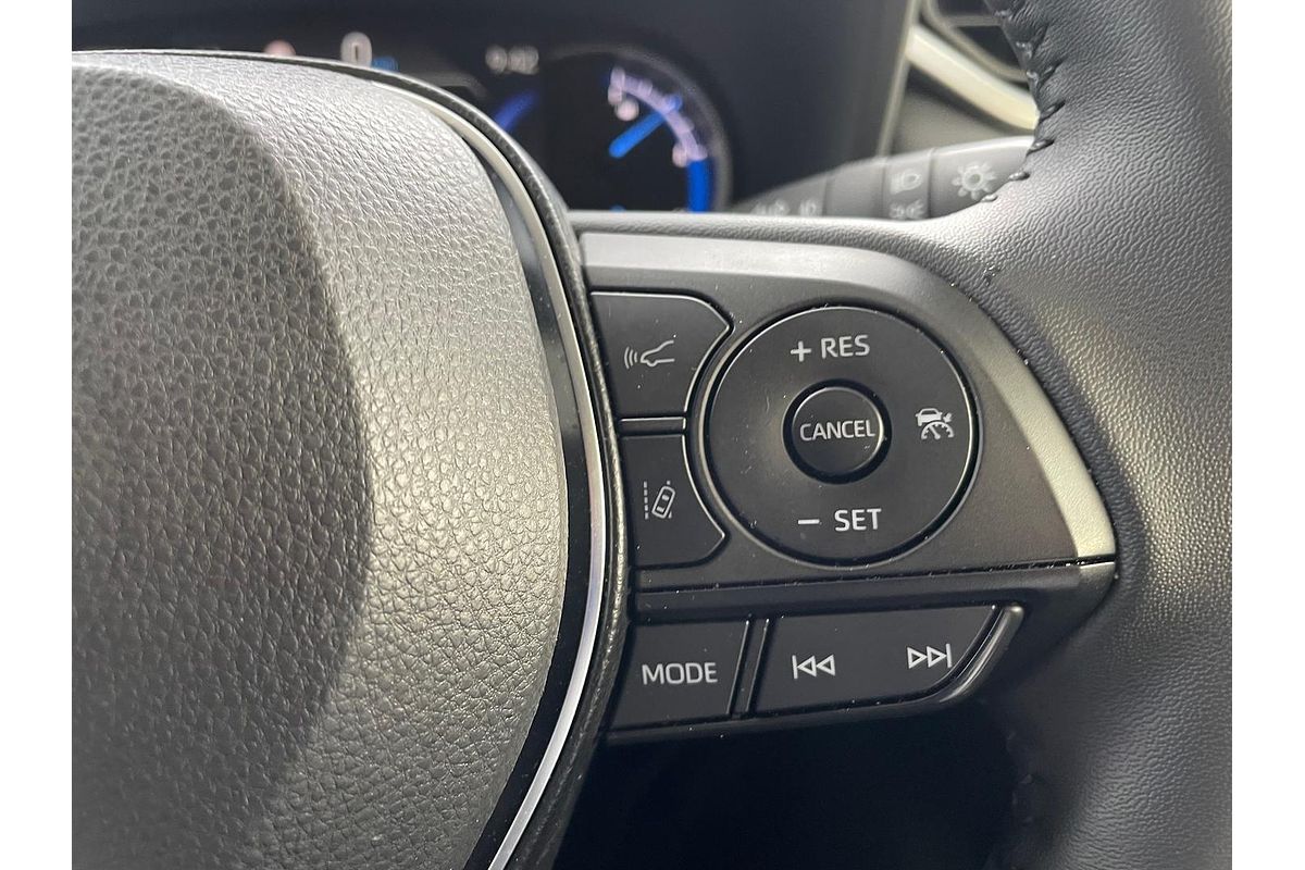 2025 Toyota RAV4 GXL AXAH52R