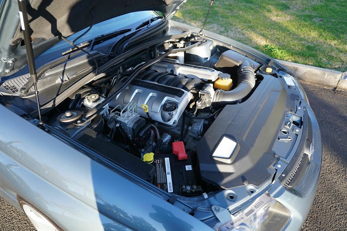 2005 Holden Monaro CV8 VZ