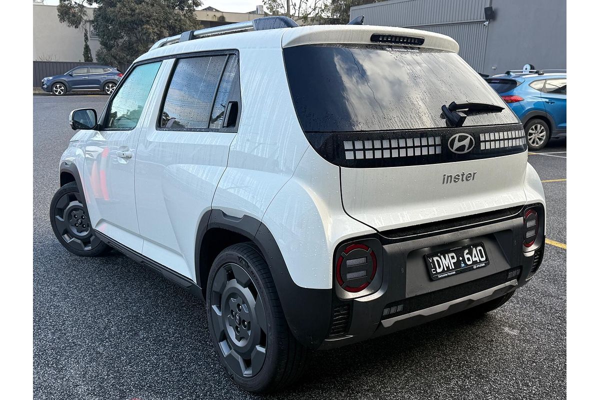 2025 Hyundai INSTER Cross AX.V1