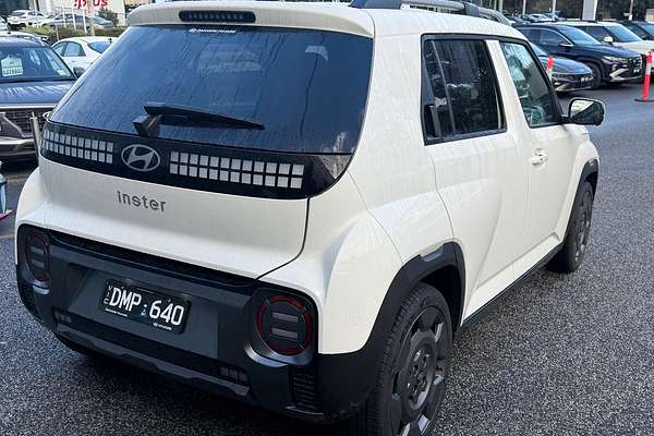 2025 Hyundai INSTER Cross AX.V1