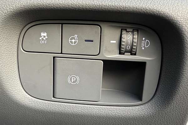 2025 Hyundai INSTER Cross AX.V1