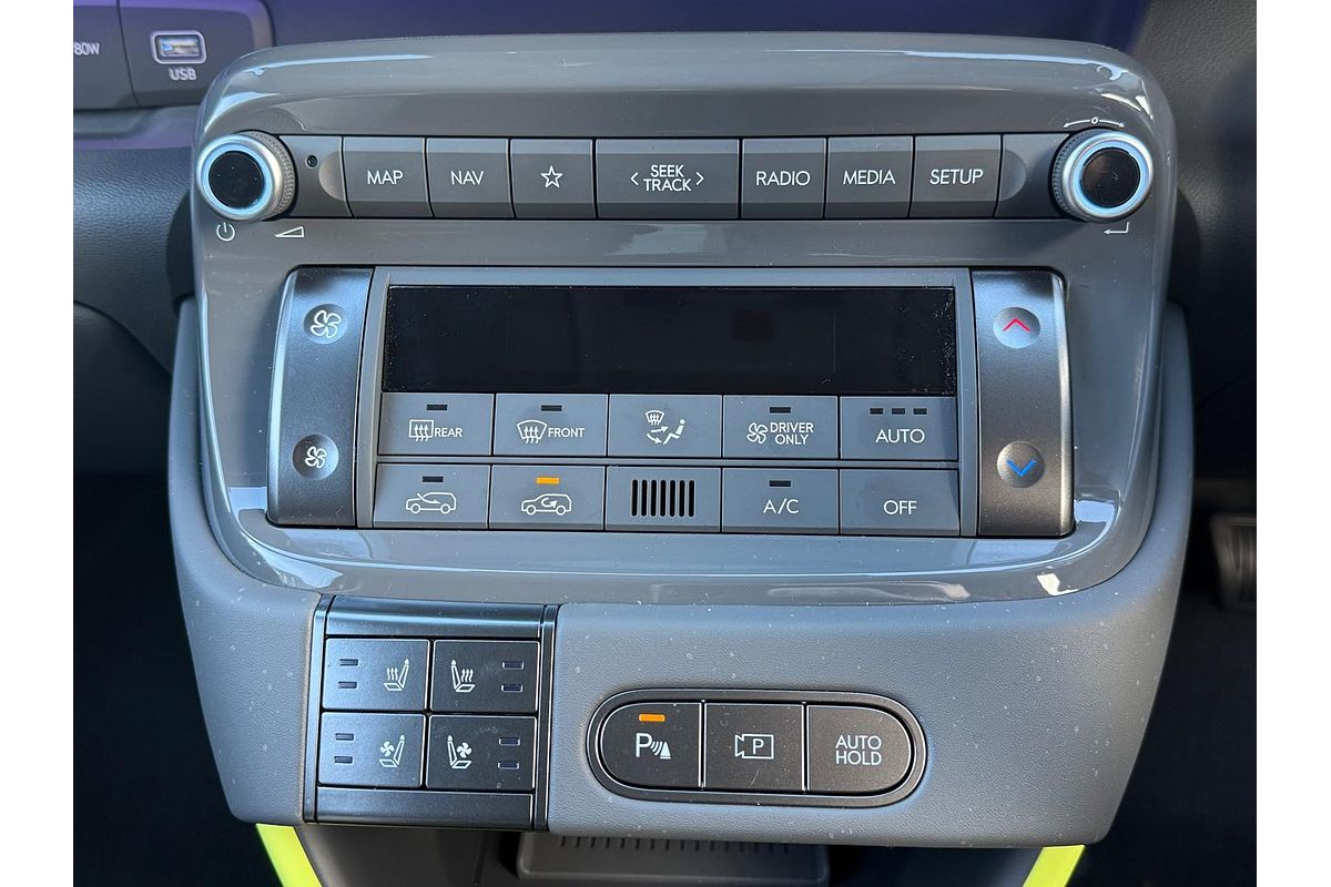 2025 Hyundai INSTER Cross AX.V1