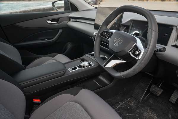 2025 MG MGS5 EV Excite 49 ZS3EM