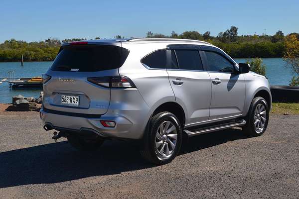 2022 Isuzu MU-X LS-U