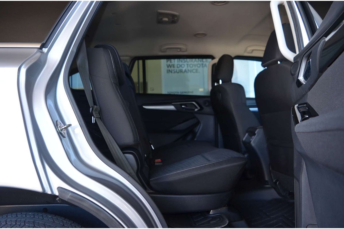 2022 Isuzu MU-X LS-U