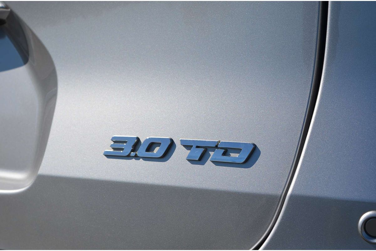 2022 Isuzu MU-X LS-U